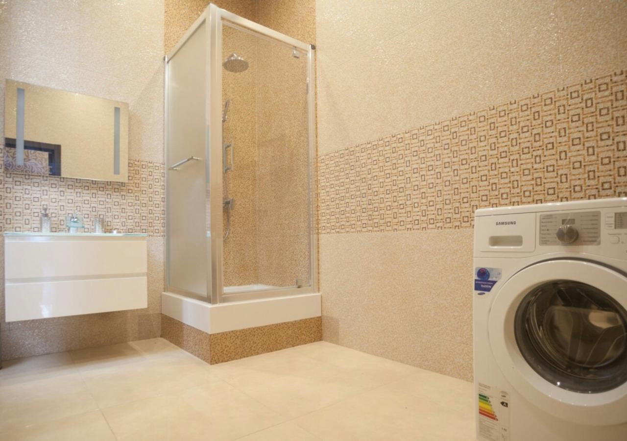 Апартаменты В Центре На Ришельевской Odessa Ngoại thất bức ảnh